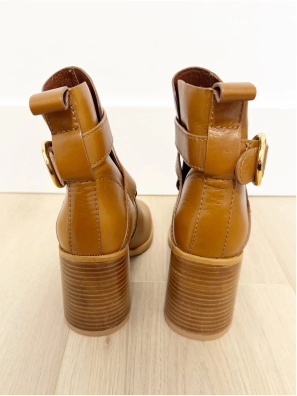 See by Chloé Tan Lyna Ankle Boots in Tan size 39